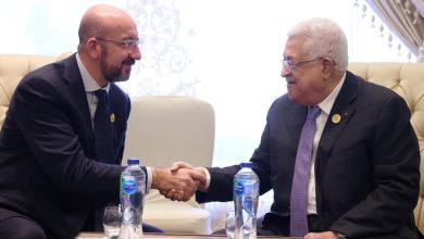 Charles Michel ve Mahmud Abbas Kahire'de buluştu