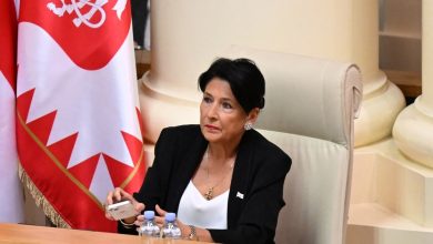 İktidar partisinden Zurabişvili: “İşgalciye çekingen davranıyorsunuz”