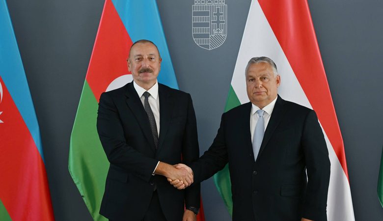 İlham Aliyev Viktor Orban'a mektup gönderdi