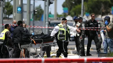 Kudüs'te polise bıçaklı saldırıda ölü ve yaralılar oldu