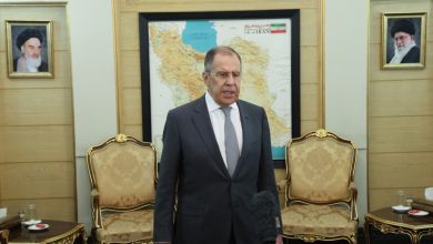 Lavrov, Gürcü yetkililerin “3+3” formatına katılacağına inanıyor