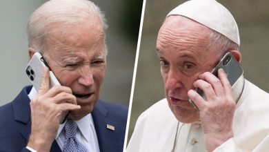 Papa Biden'la telefon görüşmesi yaptı