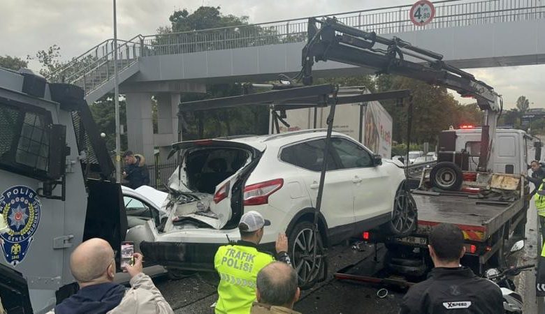 Türkiye'de zincirleme trafik kazası oldu, 1 kişi yaralandı - FOTOĞRAF