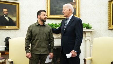 Zelensky, ABD Başkanı'nın konuşması öncesinde Biden'la konuştu