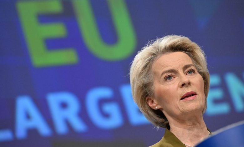 Avrupa Komisyonu Gürcistan'a aday statüsü verilmesini tavsiye etti - Von der Leyen