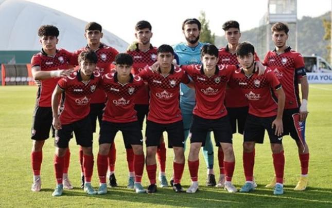 "Gabala" evinde "Olympiakos"a yenildi