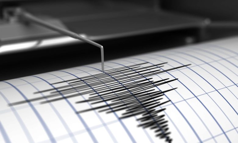 İran'da deprem oldu, 25 kişi yaralandı