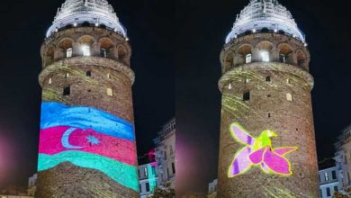 İstanbul'daki Galata Kulesi Azerbaycan bayrağı renklerinde aydınlatıldı (FOTO/VİDEO)