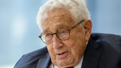 Kissinger öldü