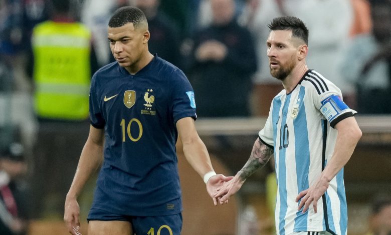 "Messi oyununu değiştirdi" - Mbappe