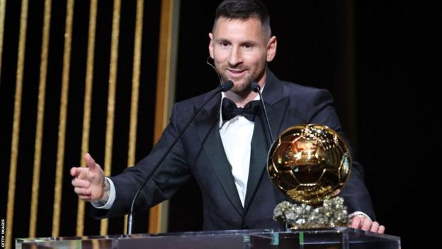 "Messi'nin Ballon d'Or'u alması için temel kriter Dünya Kupası'dır" - Samadov