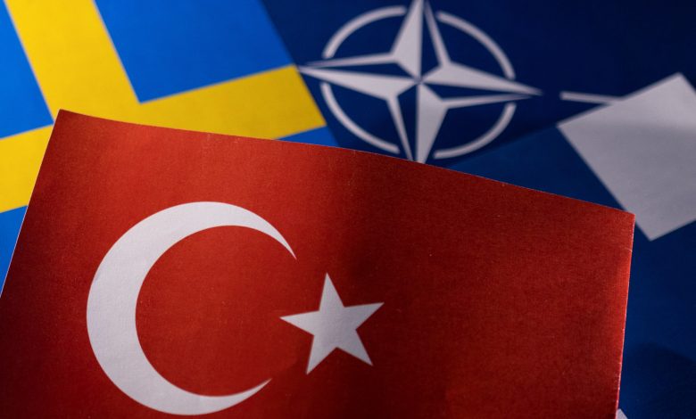 TBMM Dışişleri Komisyonu İsveç'in NATO üyeliğine kabulüne ilişkin görüşmeleri erteledi