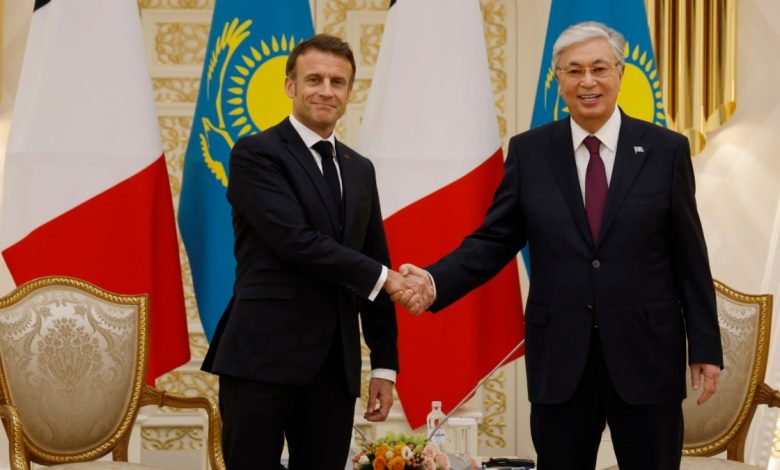 Tokayev, Macron'un Kazakistan ziyaretini "tarihi" olarak nitelendirdi