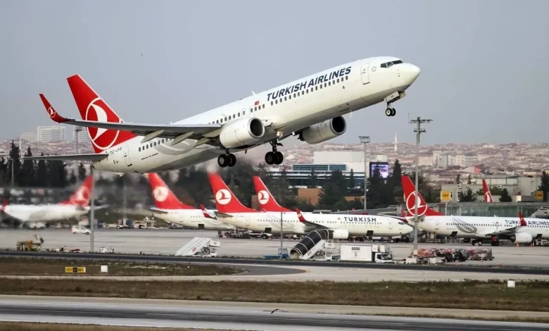 Türk Hava Yolları kötü hava koşulları nedeniyle 105 uçuşunu iptal etti