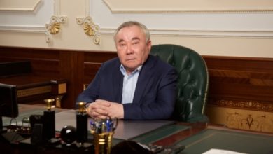 Ülkenin ilk cumhurbaşkanının küçük kardeşi Bolat Nazarbayev, Kazakistan'da hayatını kaybetti