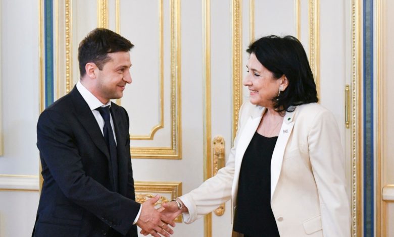 Zelensky: Ukraynalılar ve Gürcüler Moskova'nın saldırganlığından çok acı çekti