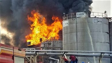 İran'ın doğusundaki bir petrol rafinerisinde yangın çıktı