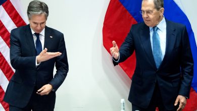 Lavrov Blinken'e korkak dedi