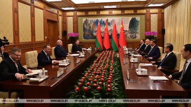 Lukaşenko Pekin'de Xi Jinping ile görüştü