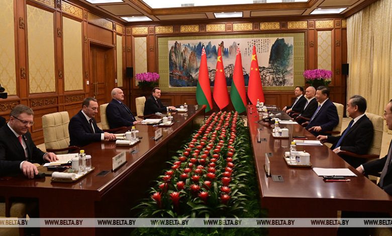 Lukaşenko Pekin'de Xi Jinping ile görüştü