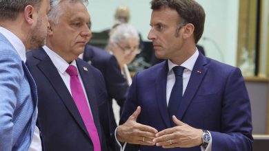 MEDYA: Macron, Ukrayna'nın AB üyeliğini görüşmek üzere Orban'ı Paris'e davet etti