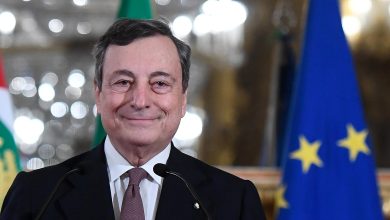 Macron, Avrupa Komisyonu başkanlığı için Mario Draghi'yi önerdi