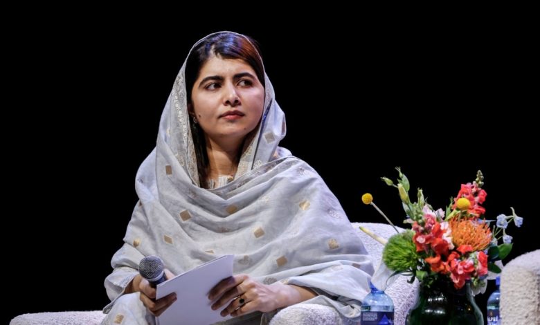 Malala Yousafzai: Afganistan'daki Taliban 'kız çocuklarını yasa dışı' ilan etti