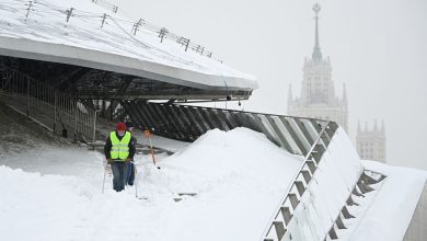 Moskova'da kar nedeniyle uçuşlar iptal edildi