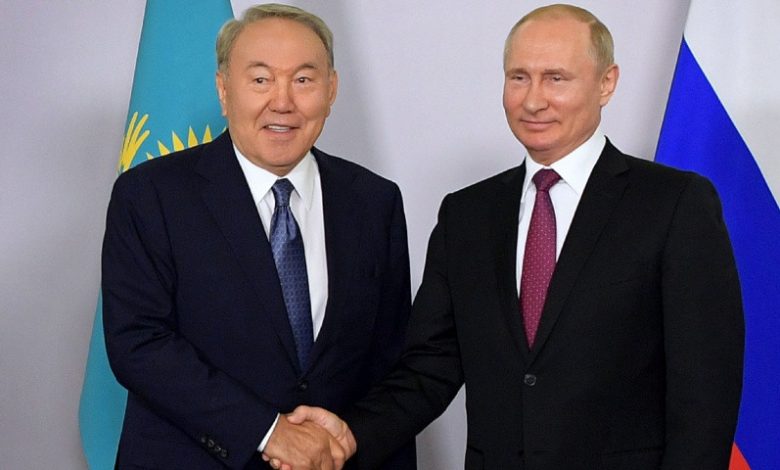 Putin Moskova'da Nazarbayev ile görüştü