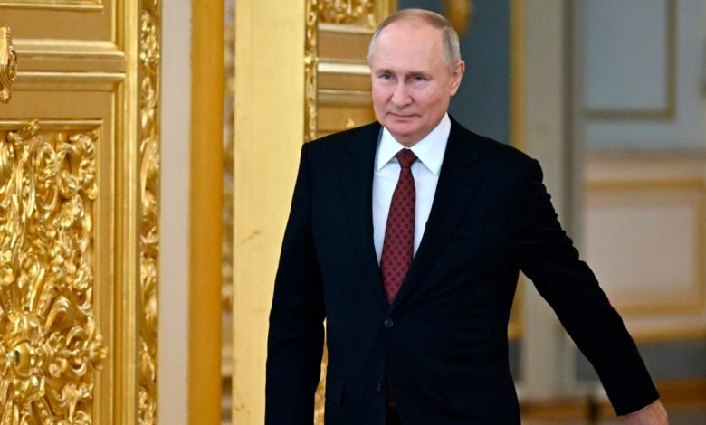 Putin başkanlık seçimlerine katılma niyetini açıkladı