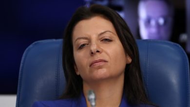 Simonyan, Abhaz öğrencilerle yaptığı toplantıda USAID'i eleştirdi