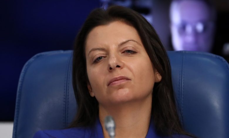 Simonyan, Abhaz öğrencilerle yaptığı toplantıda USAID'i eleştirdi