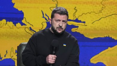 Zelensky: "NATO'ya davet edilmedik, söylenenler saçmalık"