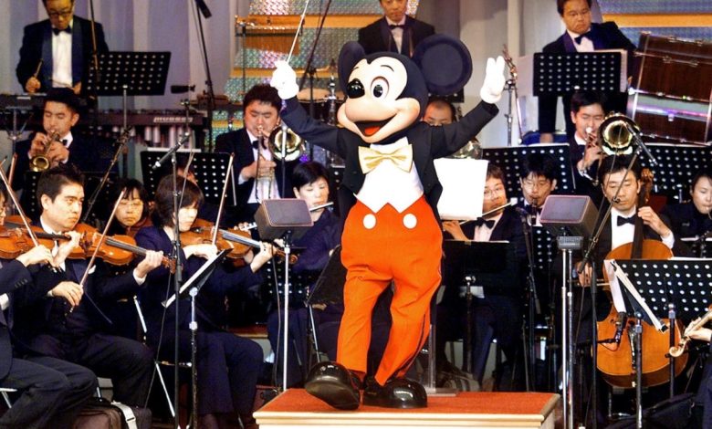 1928 Mickey Mouse Resmi Kamusal Alana Giriyor