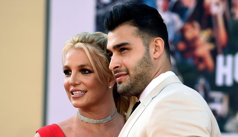 Britney Spears'ın eski kocası, şarkıcının 'ruh halindeki değişiklik' nedeniyle tazminat talep ediyor