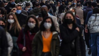 DSÖ, koronavirüsün yayılmasını azaltmak için maske takılması çağrısında bulundu