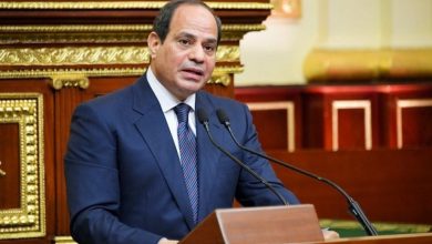 El Sisi: Mısır, Filistinlilerin yerlerinin değiştirilmesiyle sorunun çözüldüğünü yalanlıyor