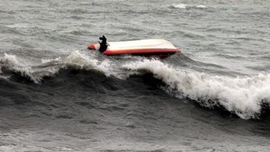 Fiji açıklarında bir tekne battı ve ölenler var