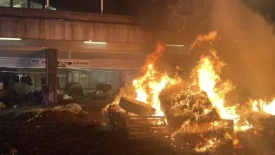 Fransız çiftçiler Paris'teki yolları kapatacaklarını duyurdu