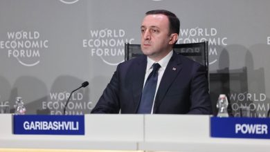 Garibashvili Davos'taki Dünya Ekonomik Forumu'nda konuştu