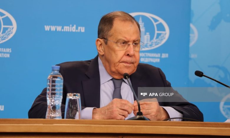 Lavrov: Kimseye Yemen'i bombalama yetkisi verilmedi