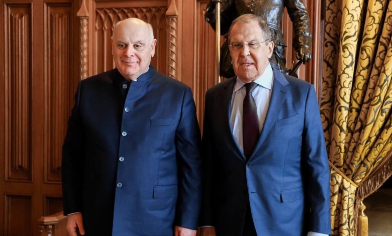 Aslan Bzhania, Sergey Lavrov ile görüştü