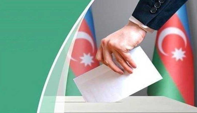 Azerbaycan'da bugün olağanüstü cumhurbaşkanlığı seçimleri yapılacak