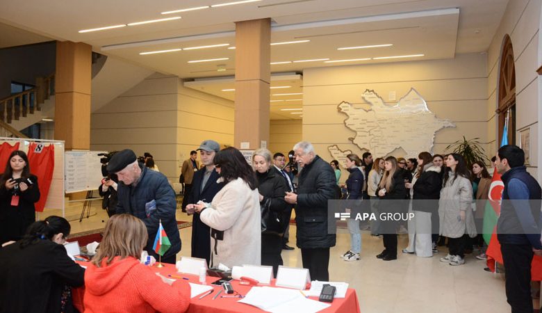 Azerbaycan'da seçmen katılımının en yüksek ve en düşük olduğu seçim bölgeleri açıklandı (GÜNCELLEME)