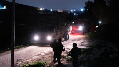 Batı Şeria'daki baskınlarda beş kişi tutuklandı, Ma'ale Adumim saldırganının evinin haritası çıkarıldı - İsrail Haberleri