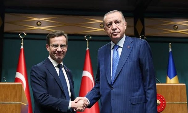 Erdoğan İsveç Başbakanı ile NATO üyelik sürecini görüştü