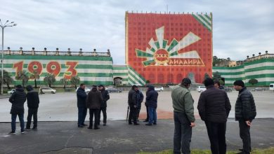 "Halk onlarla ilgilenmiyor" - Sohum Özgürlük Meydanı'nda protesto