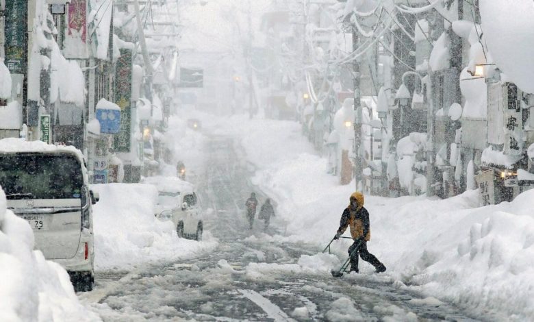 Japonya'da karda 220'den fazla kişi yaralandı