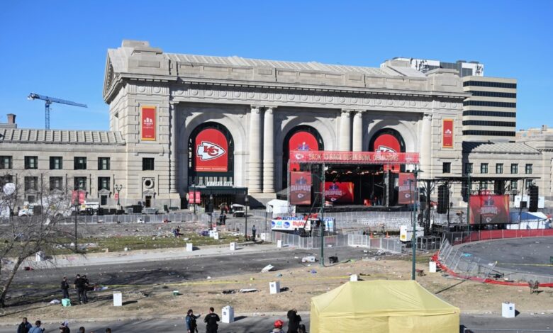 Kansas City'deki Super Bowl kutlaması sırasında silahlı saldırı meydana geldi