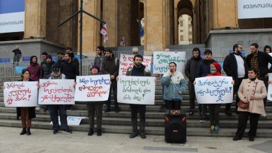 Tiflis'te kanser hastalarına destek eylemi düzenlendi